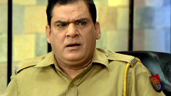 Sukha Bombil Wants to Teach Paru and Gotiya a Lesson