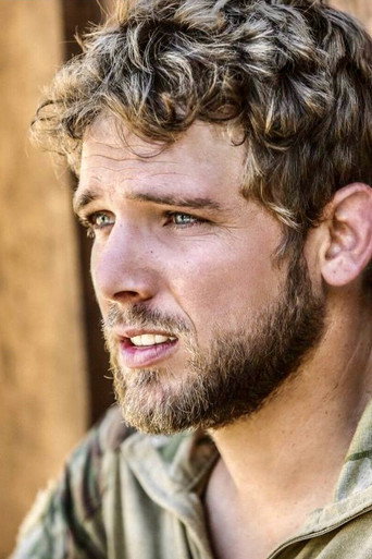 Foto de Max Thieriot