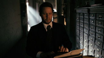 Ike Barinholtz — photo 6