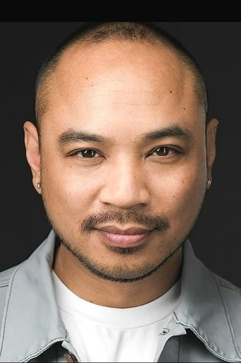 Michael Urriquia headshot
