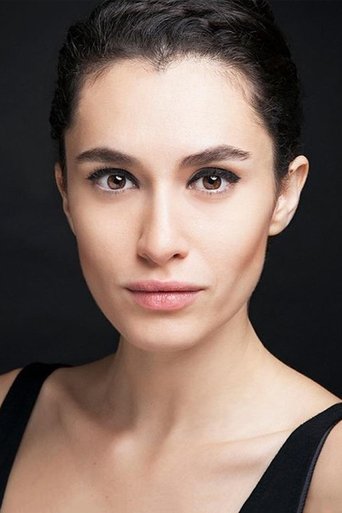 Image of Hande Doğandemir