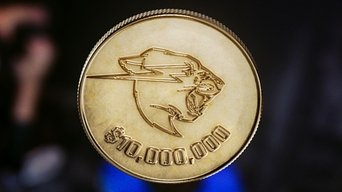 Cena de Um Cara ou Coroa de US$ 10 Milhões