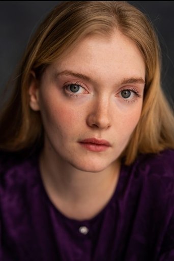 Natalie Quarry headshot