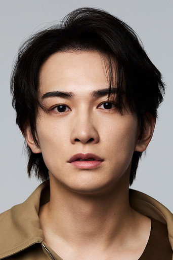 町田啓太の人物画像 4