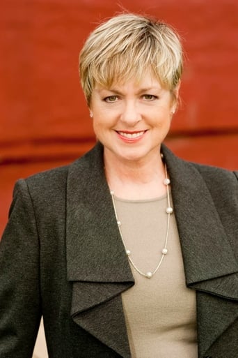 Image of Liz MacRae