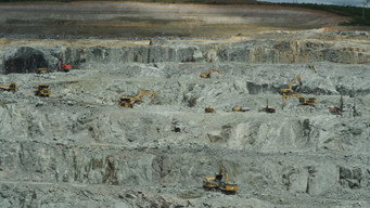 Dirty Gold War (2015)