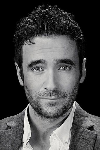 Allan Hawco — photo 2