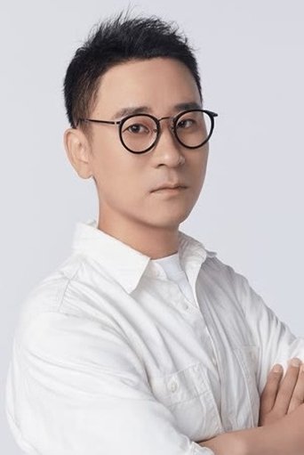 Dong Jingchuan headshot