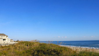 Beachfront Bargain Hunt: Renovation (2015- )