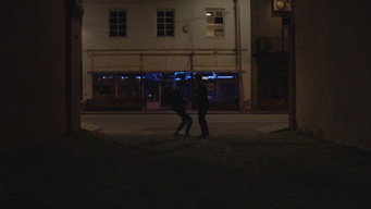 Escena 2 de Altered