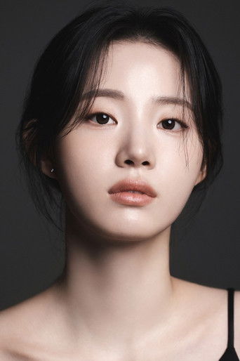 Shin Sia is Pyo Nam-kyung