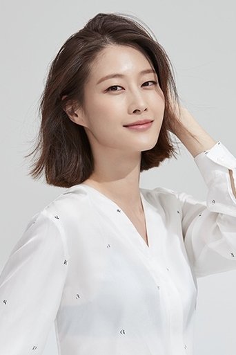 Image of Lee Hyun-yi