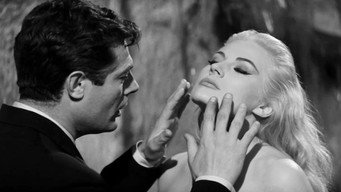 Still 9 from La Dolce Vita