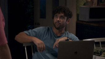 Home and Away T38E95