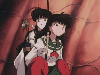 Kikyo and Kagome, Alone in the Cave