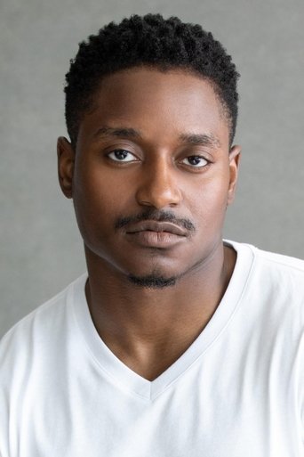 Luke Charles headshot