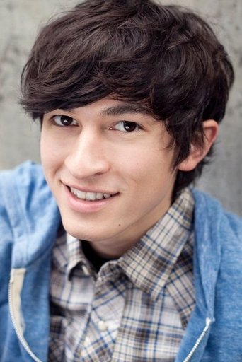 Aaron Landon headshot