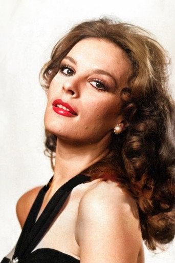 Portrait de Hülya Koçyiğit