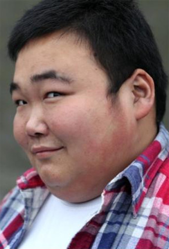 Helong Wang