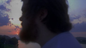 Escena 1 de OTIS
