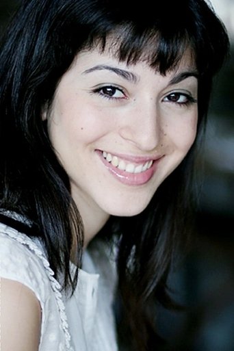 Flora Kaprielian headshot