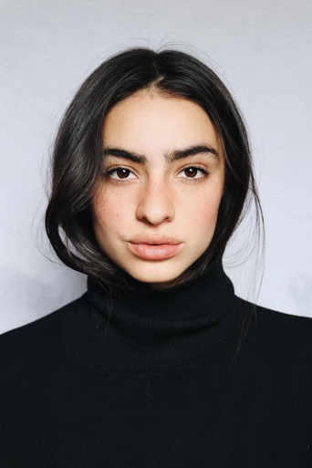 Valentina Buzzurroの人物画像 2