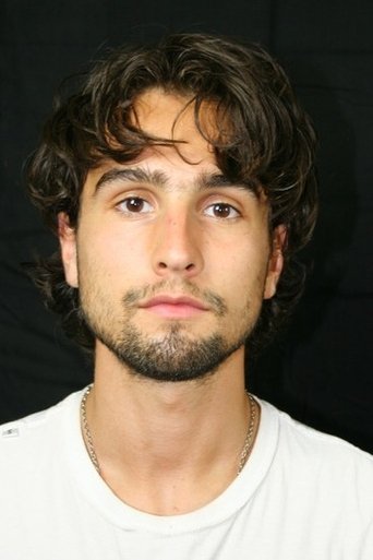 Luke Stanton Eddy headshot