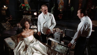 #4 Vampira