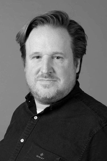 Christian Manz headshot