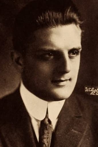 Image of Lamar Johnstone