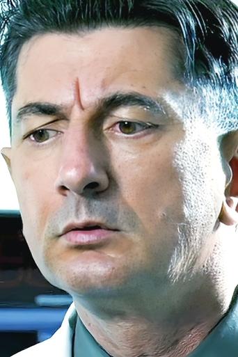 George Kapetan headshot