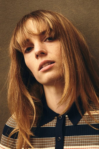 Maya Hawke is Robin Buckley