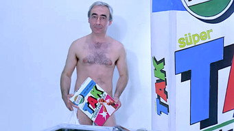 Naked Citizen (1985)