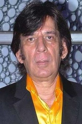 Image of Razak Khan