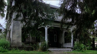 Funeral Home (1980)