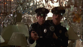 Поліцейська академія 2: Їхнє перше завдання (1985)