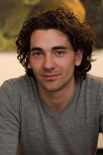 Andreas Nowak headshot