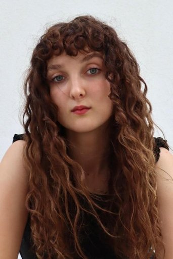 Kyra Janse van Rensburg headshot