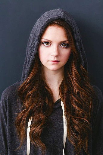 Jessica Clement — photo 9