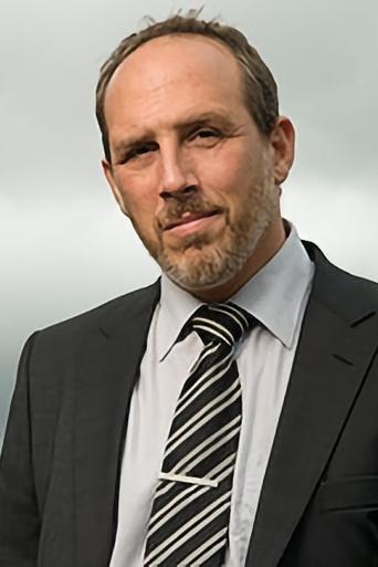 Waldemar Schultz headshot