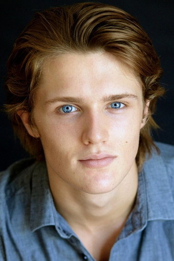 Eugene Simon 写真 3