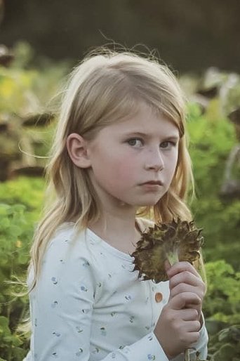 Locklyn Black headshot