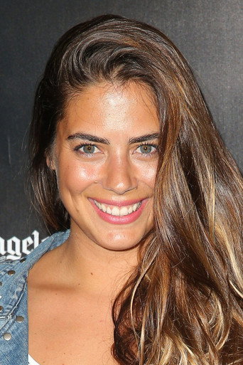 Lorenza Izzo — photo 14