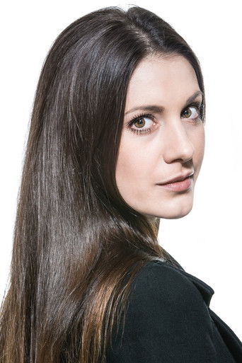 Nina Zanjani — photo 2