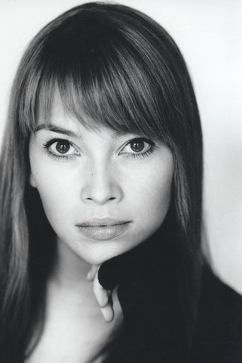 Shawna Loyer headshot