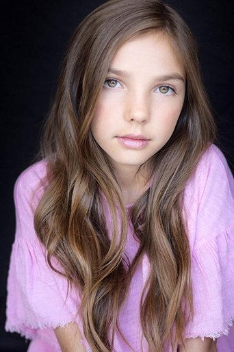 Ema Mlinar headshot