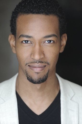 Image of Aaron Moss