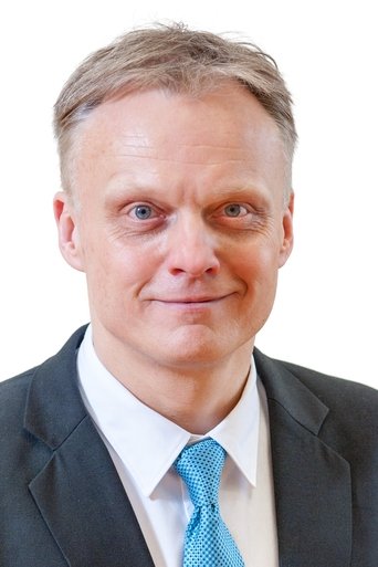 Imre Sooäär headshot
