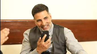 When Ashish Chanchlani Met Akshay Kumar