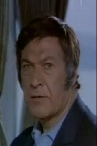 Image of Cüneyt Gökçer